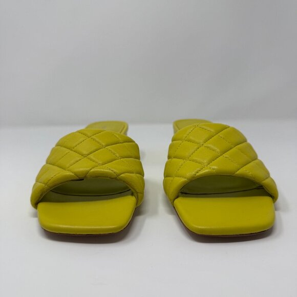 Marc Fisher Carsten Quilted Slip On Kitten Heels Shoes Women's 7.5 M Yellow NWOB - Picture 3 of 11
